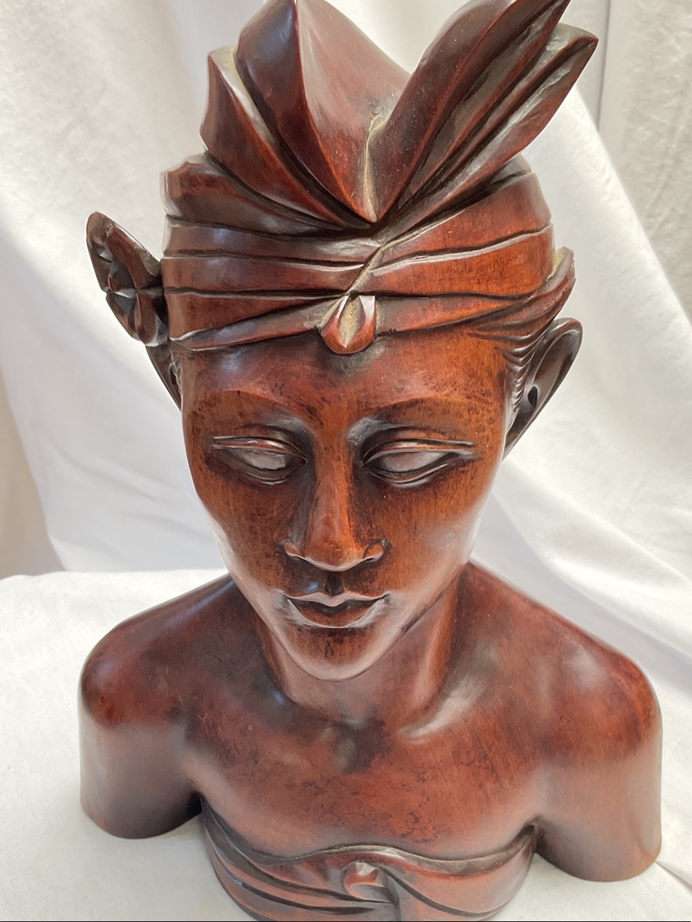 Fatima Bali Hand-Carved Wooden Bust Sculpture - Brown